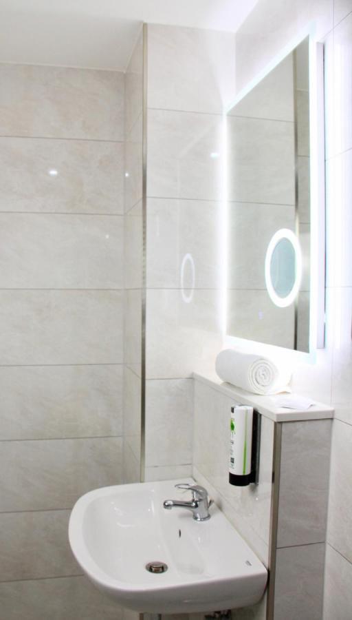 Parkhotel Viktoria Velten Dış mekan fotoğraf