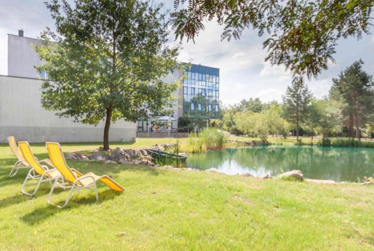 Parkhotel Viktoria Velten Dış mekan fotoğraf